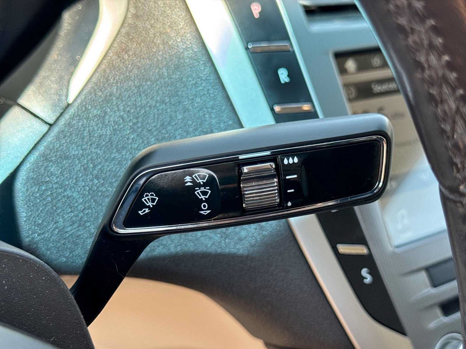 Used 2017 Lincoln MKZ Premiere AWD/4WD image 25
