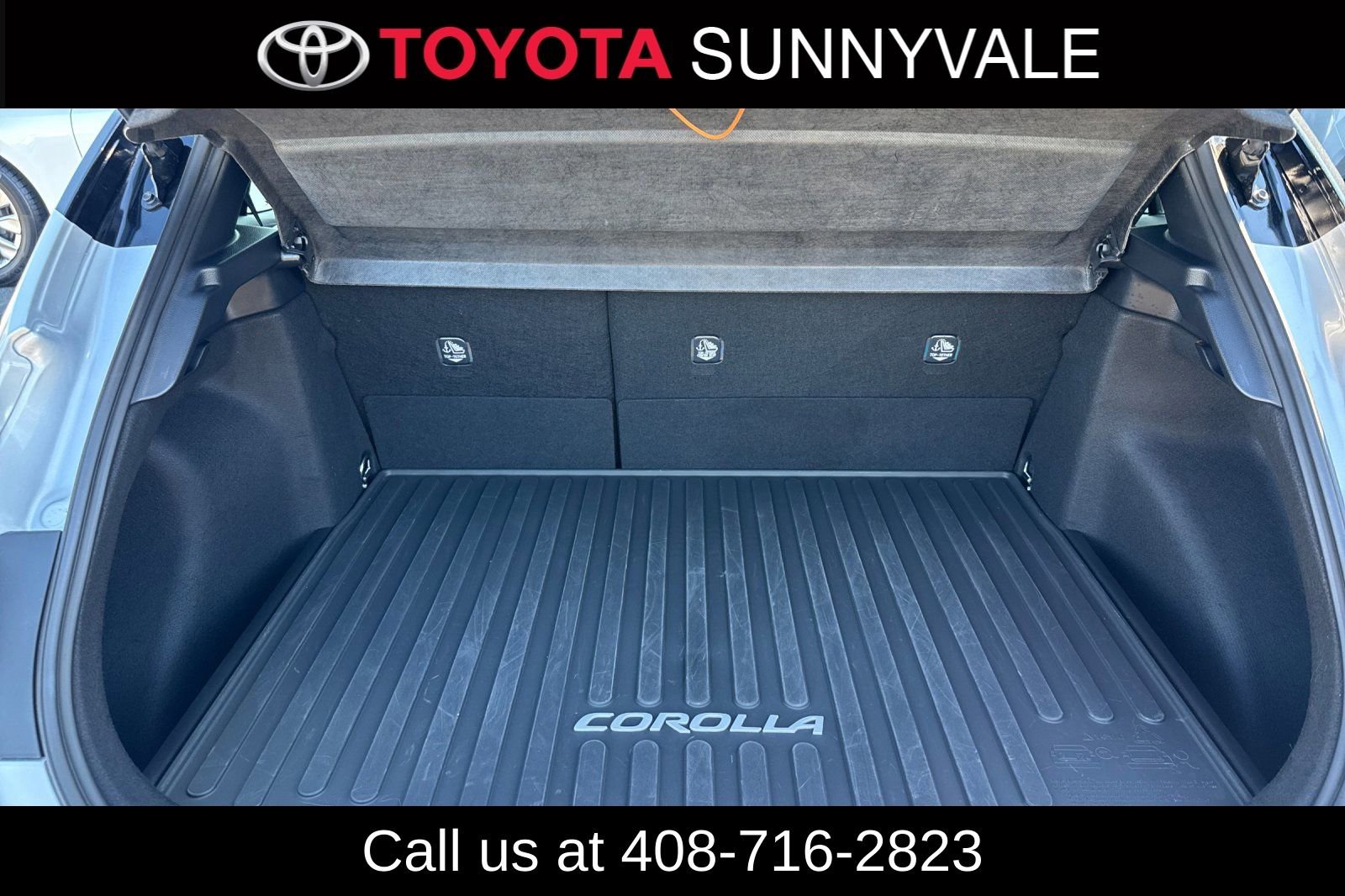 Certified 2024 Toyota Corolla SE w/ SE Package image 18