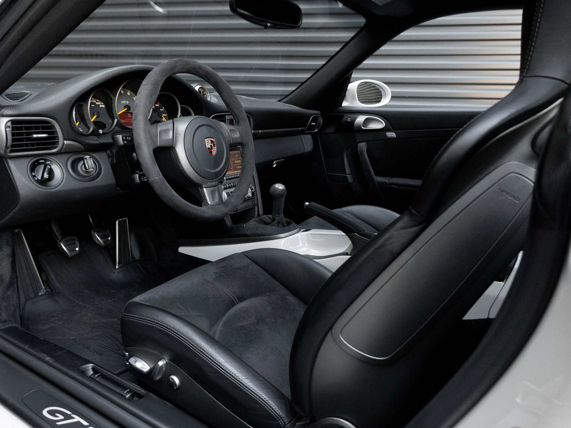 Used 2008 Porsche 911 GT3 image 4