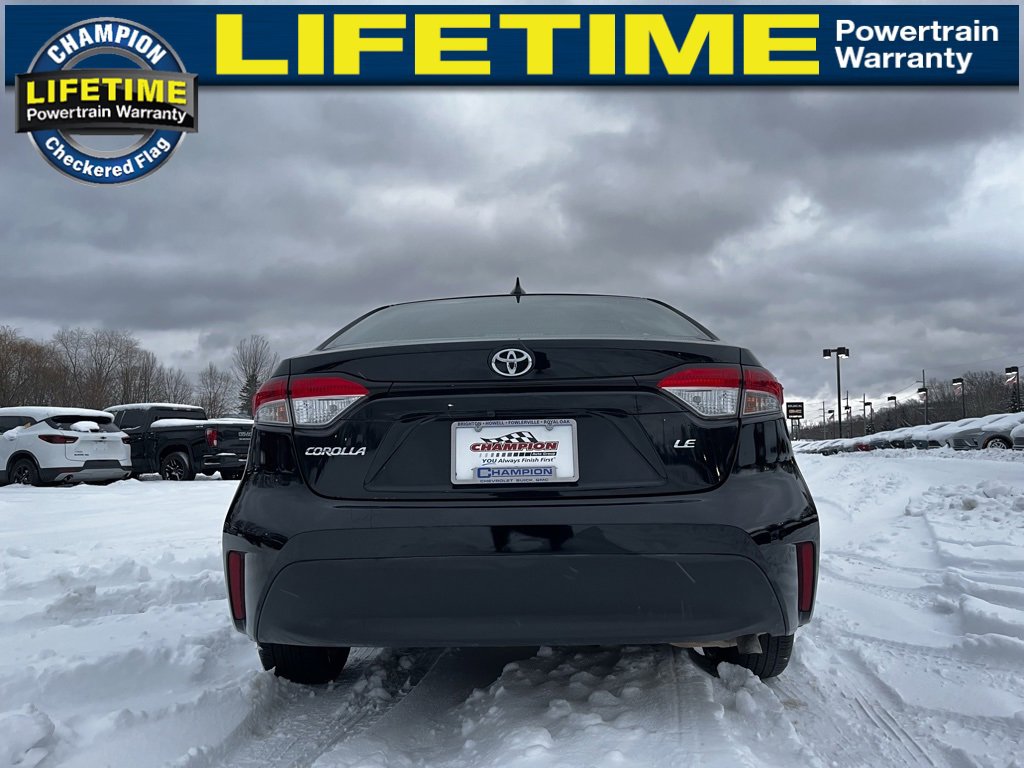Used 2024 Toyota Corolla LE image 11