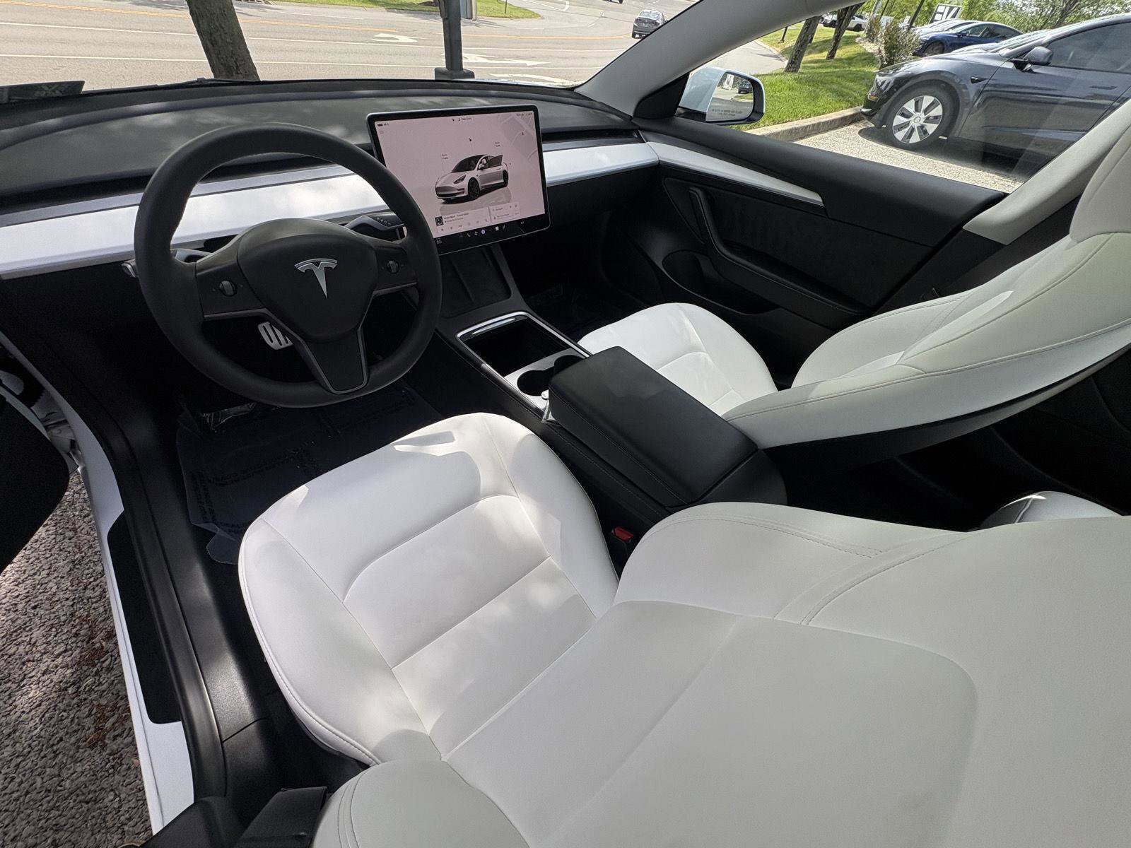 Used 2023 Tesla Model 3 Performance image 14