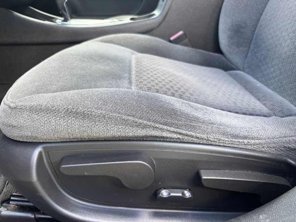 Used 2012 Chevrolet Impala LT FWD image 24