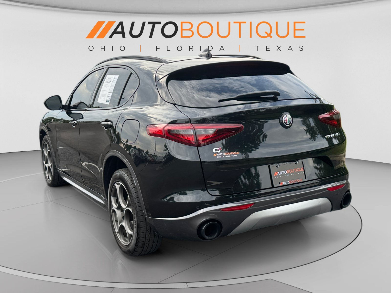 Used 2023 Alfa Romeo Stelvio Ti w/ Active Assist Plus Package AWD/4WD image 3