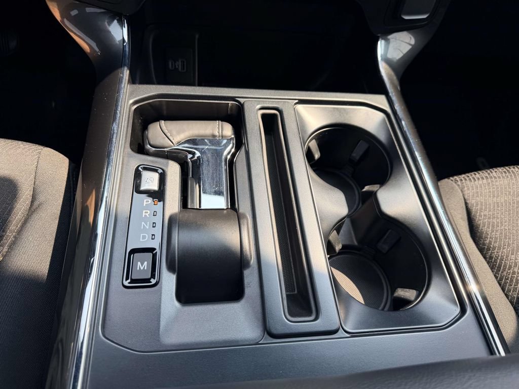 Used 2022 Ford F150 XLT w/ Equipment Group 302A High AWD/4WD image 7