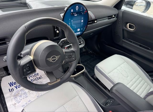 Used 2025 MINI Cooper S image 16