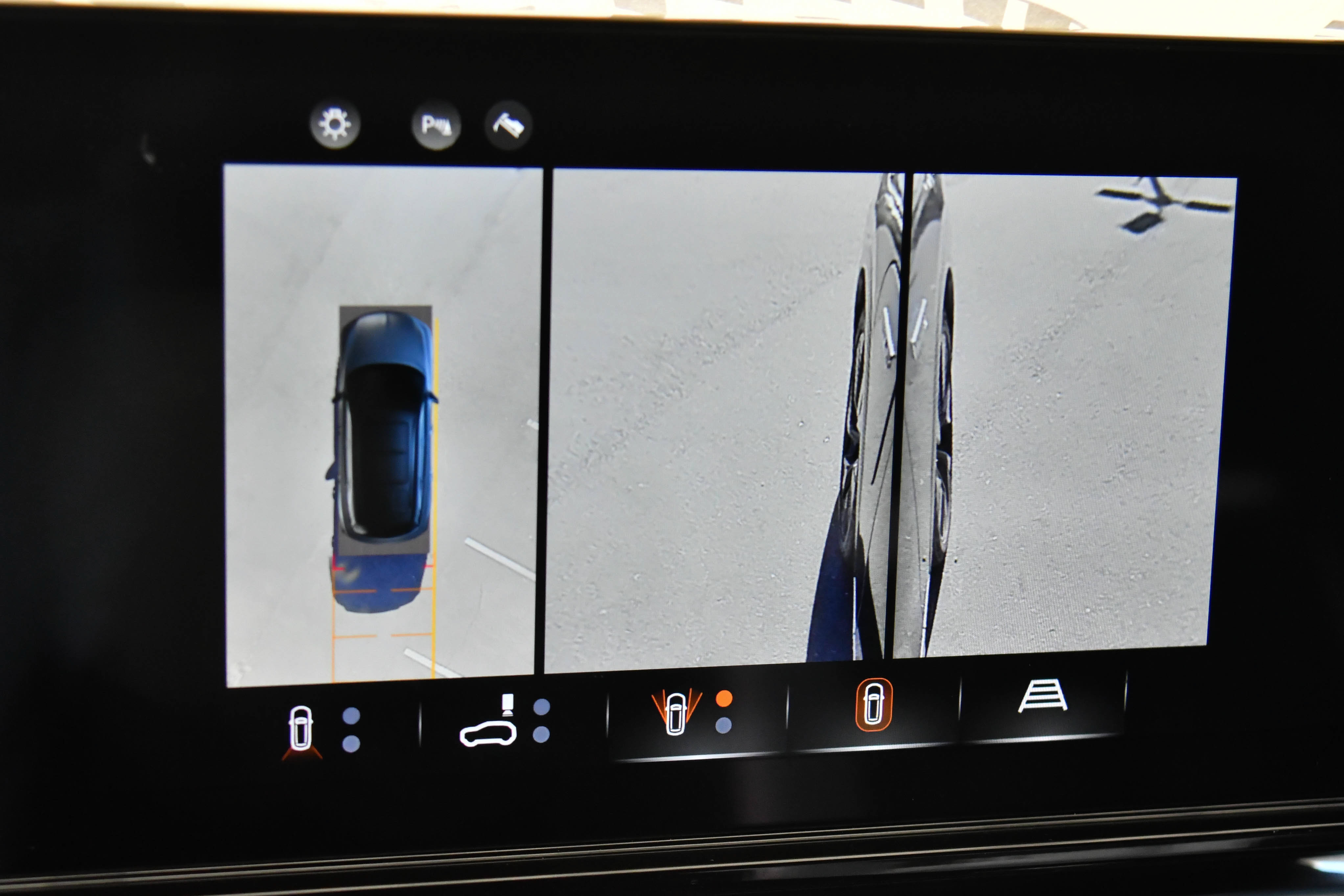 Used 2024 Acura ZDX Type S AWD/4WD image 26