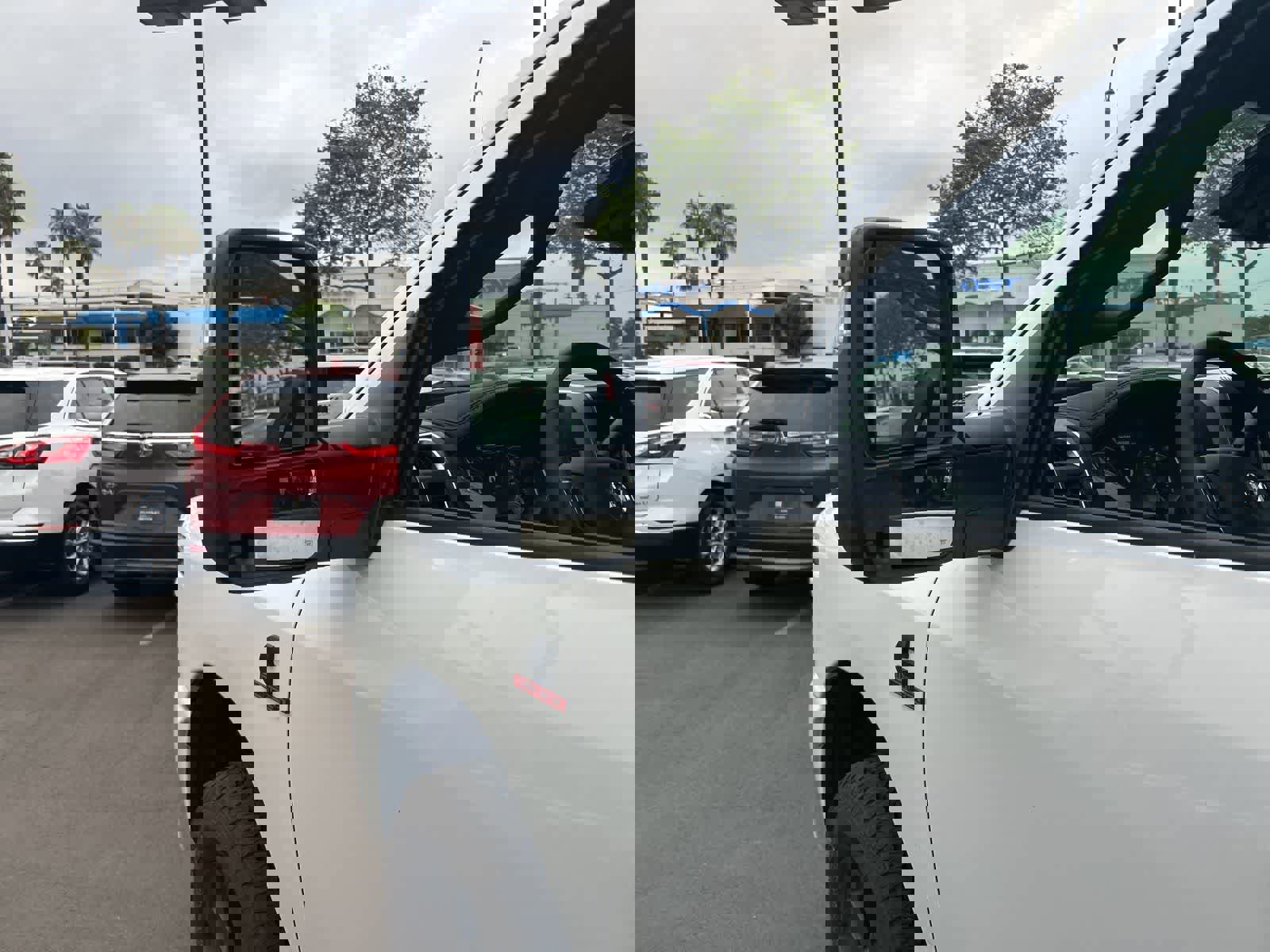 Used 2026 RAM 2500 Laramie w/ Night Edition image 26