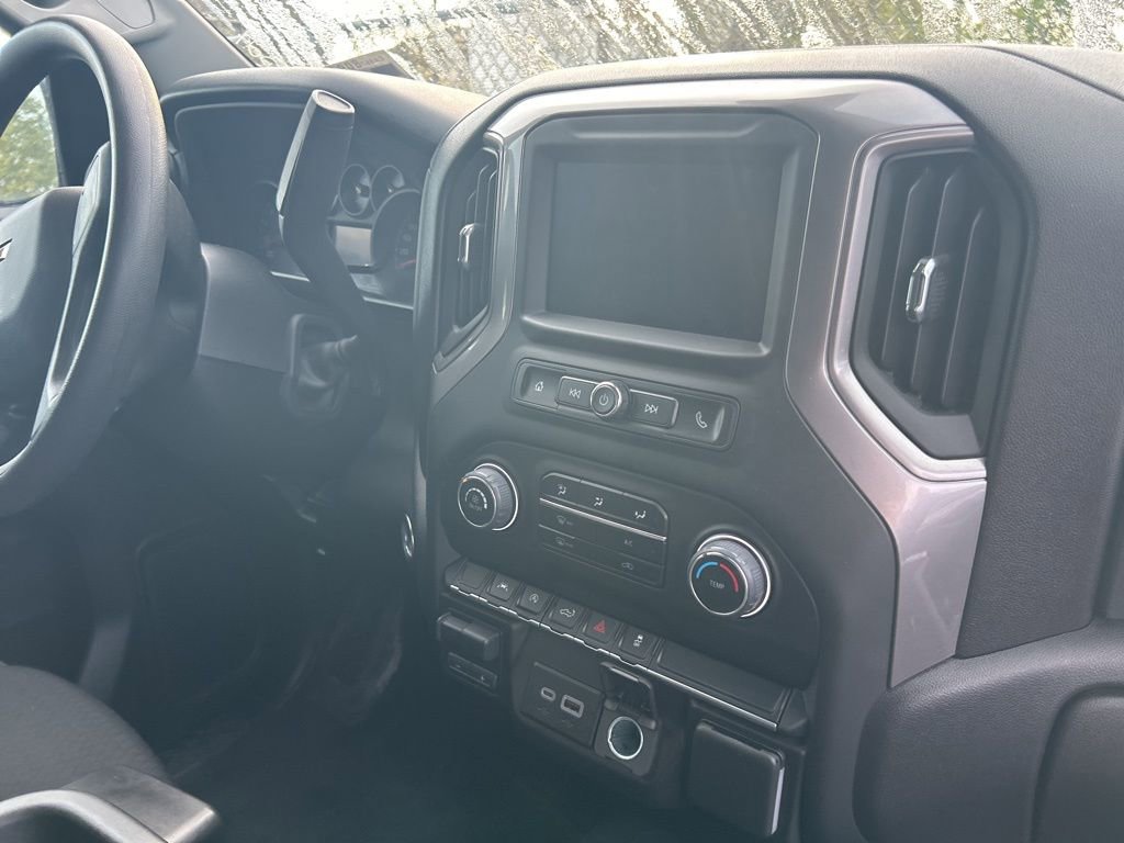Used 2024 Chevrolet Silverado 1500 Custom AWD/4WD image 7