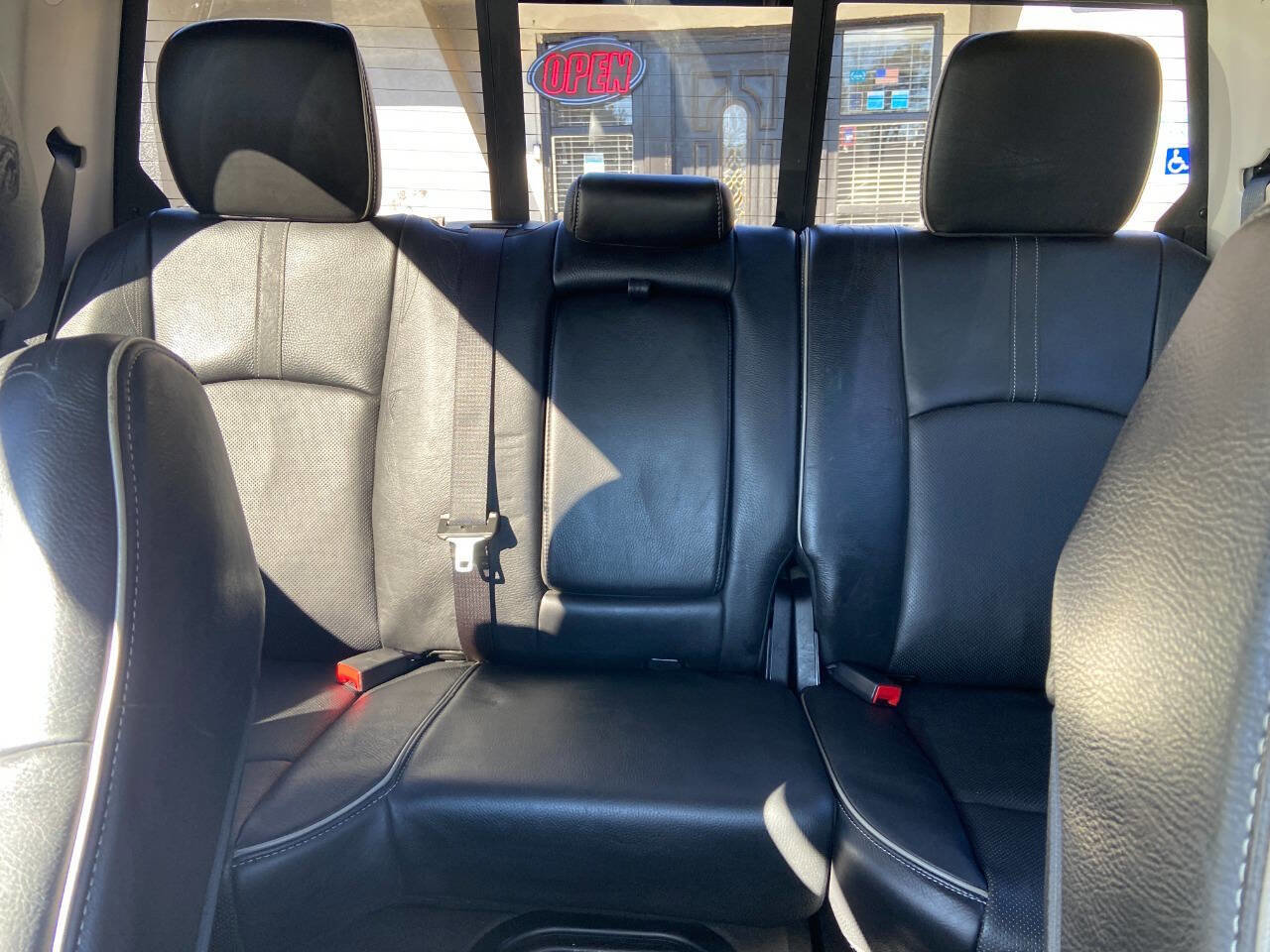 Used 2014 RAM 1500 Limited image 19