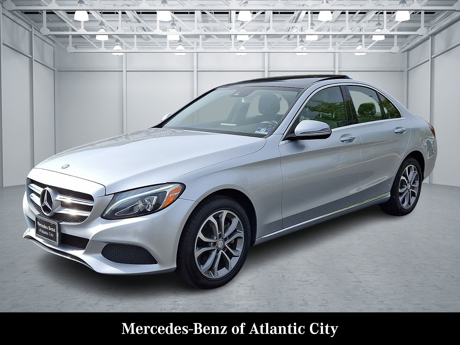 Certified 2017 Mercedes-Benz C 300 4MATIC Sedan image 3