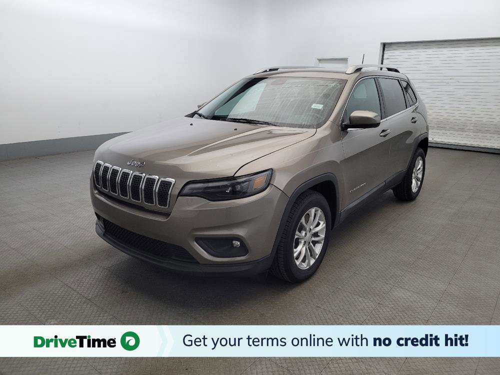 Used 2019 Jeep Cherokee Latitude w/ Popular Appearance Group