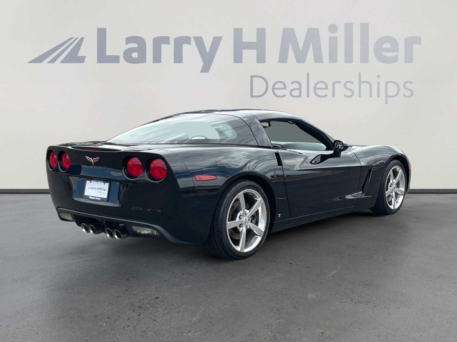 Used 2008 Chevrolet Corvette Coupe w/ Preferred Equipment Group RWD image 5