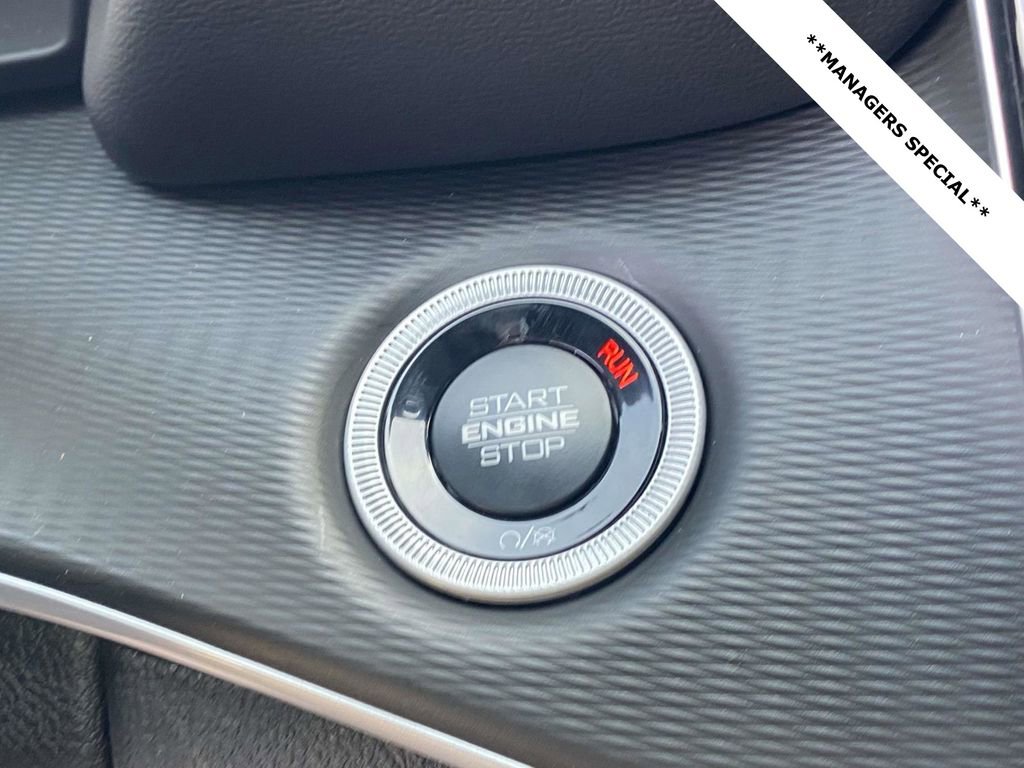 New 2025 Jeep Grand Cherokee Altitude image 52