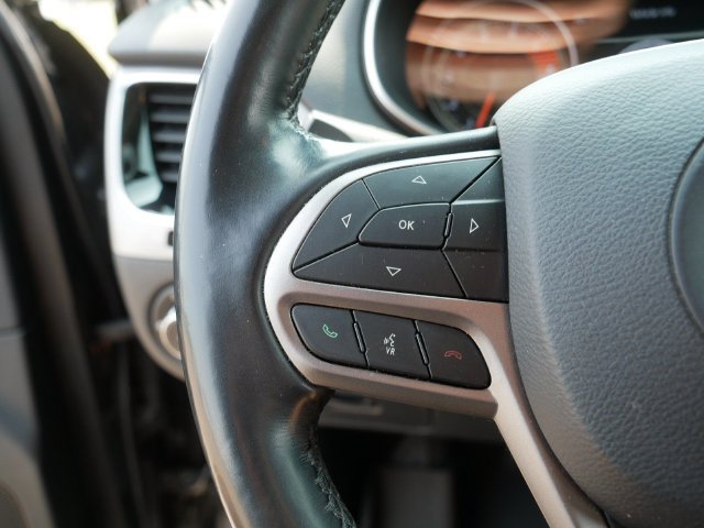 Used 2020 Jeep Cherokee Limited AWD/4WD image 25