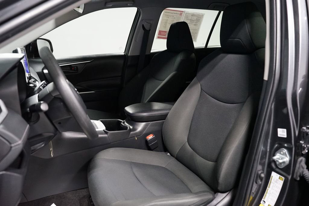 Certified 2024 Toyota RAV4 LE image 25