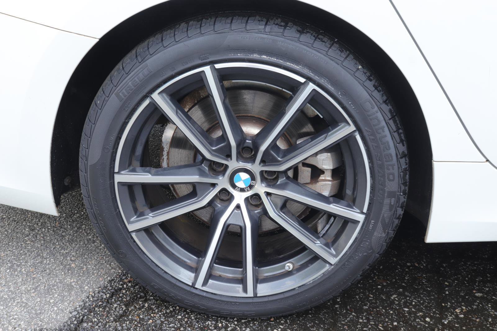 Used 2021 BMW 330e w/ Convenience Package RWD image 35
