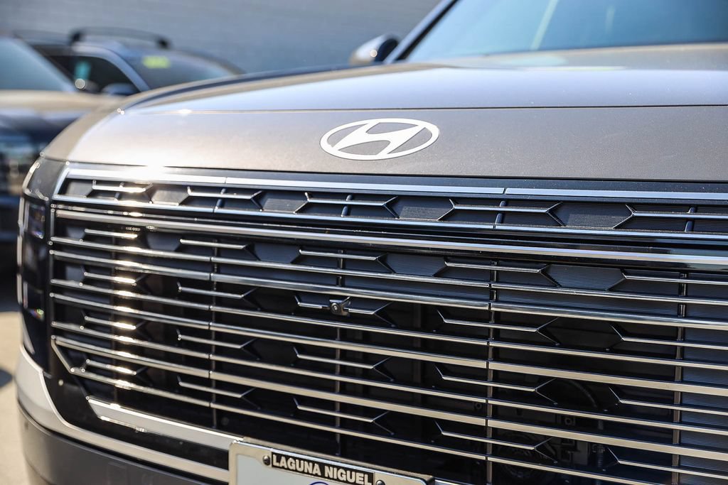 New 2026 Hyundai Palisade Calligraphy FWD image 11