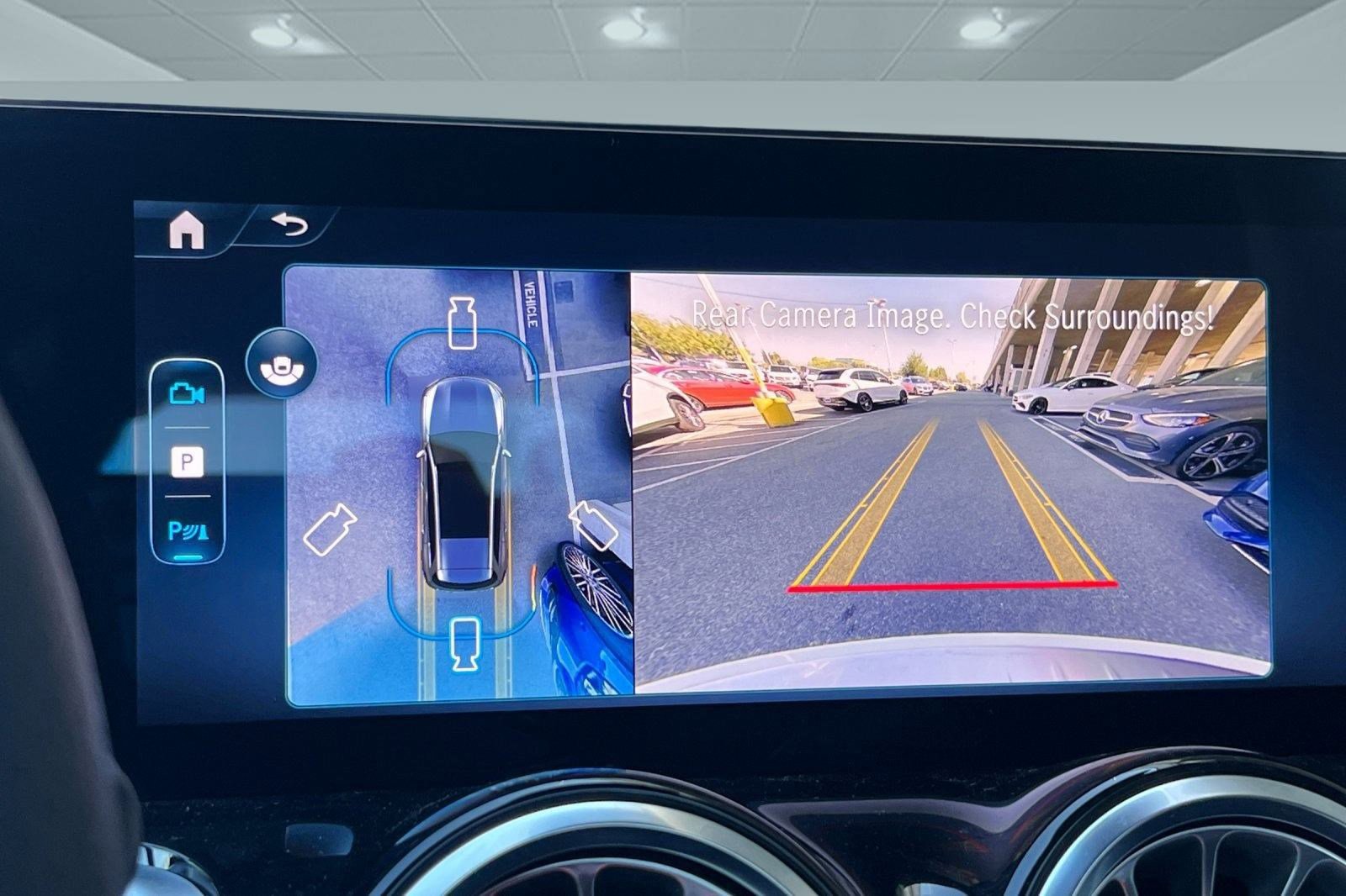 New 2026 Mercedes-Benz GLB 35 AMG 4MATIC image 32