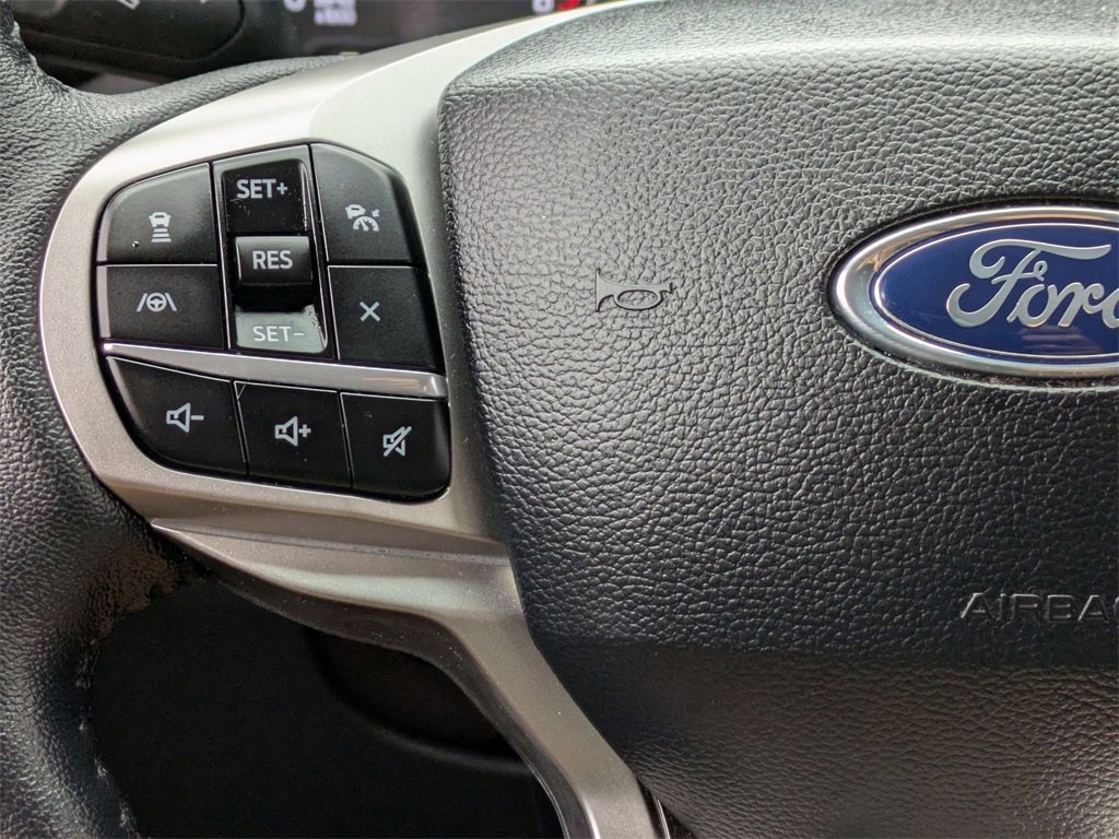 Used 2024 Ford Explorer Limited image 20