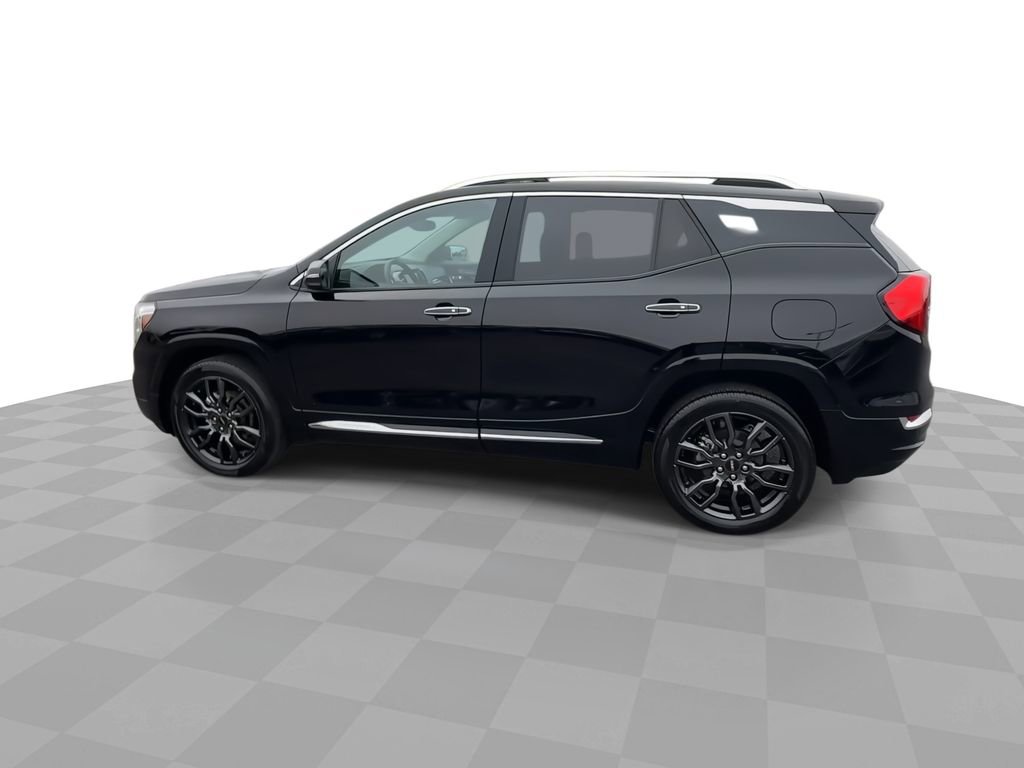 Certified 2024 GMC Terrain Denali w/ Black Diamond Edition image 5
