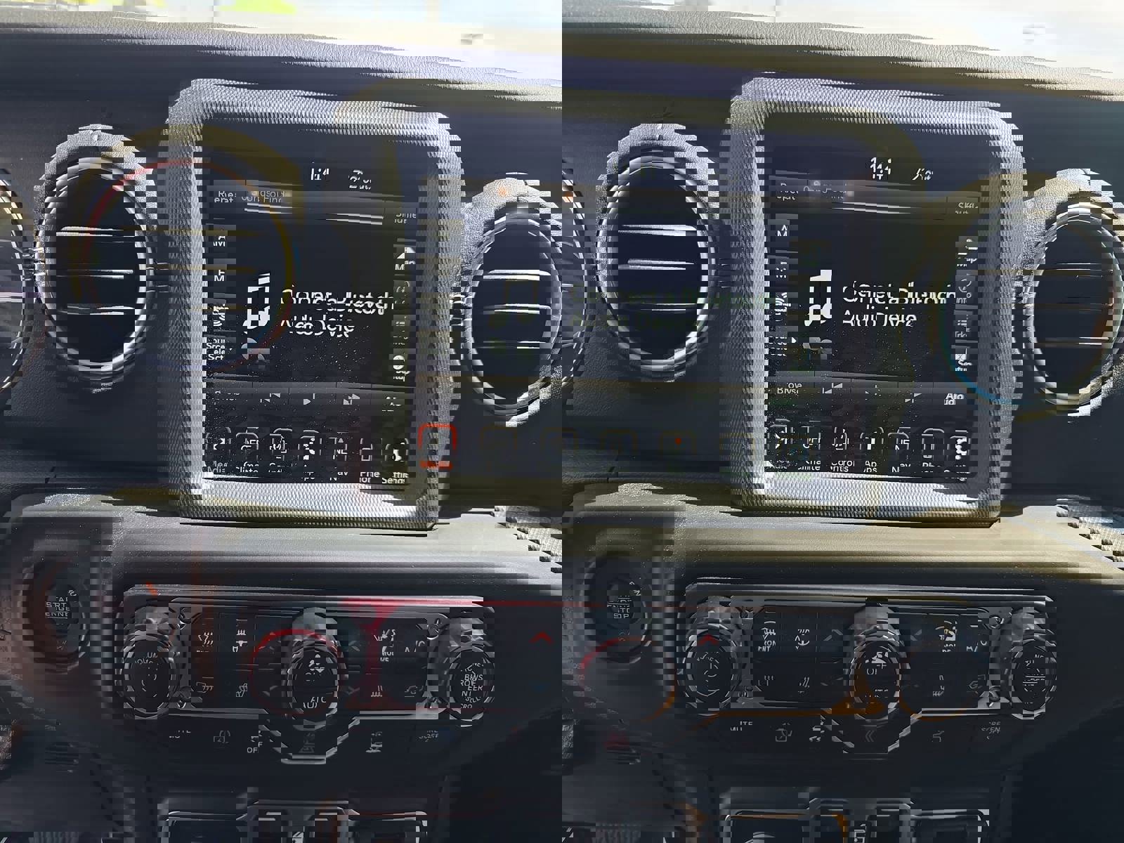 Used 2023 Jeep Wrangler Unlimited Rubicon 4xe w/ Cold Weather Group image 21