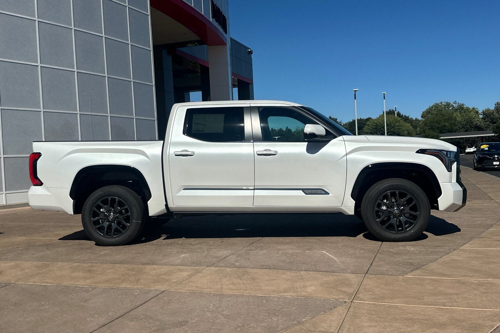 New 2026 Toyota Tundra Platinum AWD/4WD image 3