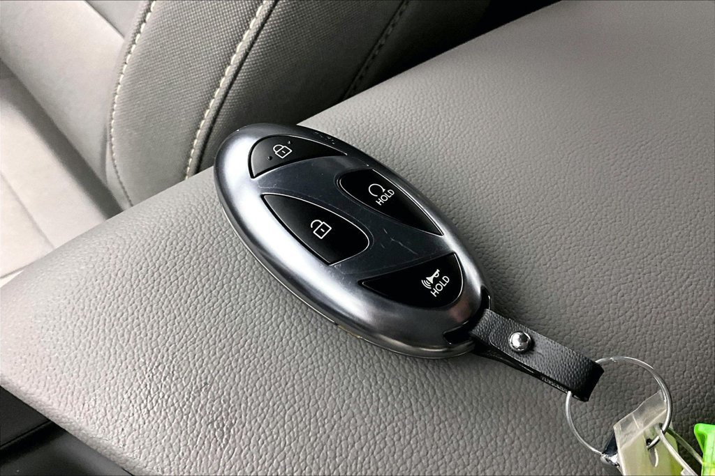 New 2026 Hyundai Elantra Sport FWD image 22
