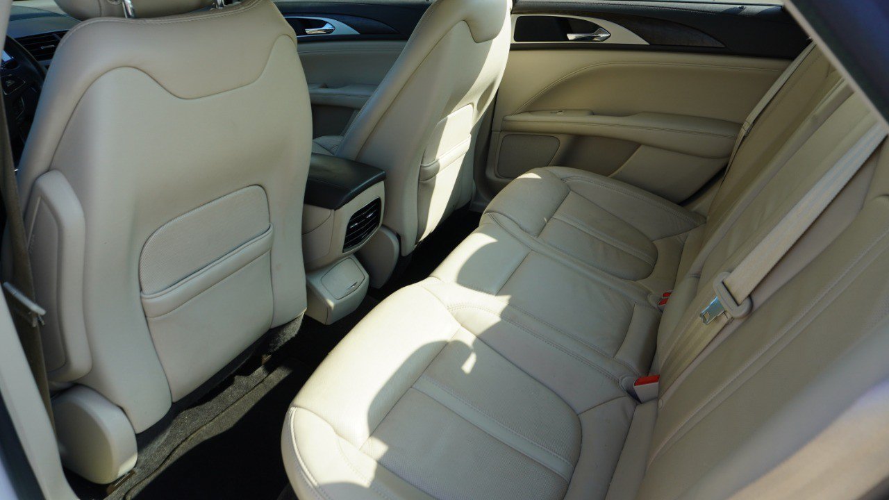 Used 2017 Lincoln MKZ Reserve w/ Technology Package FWD image 12