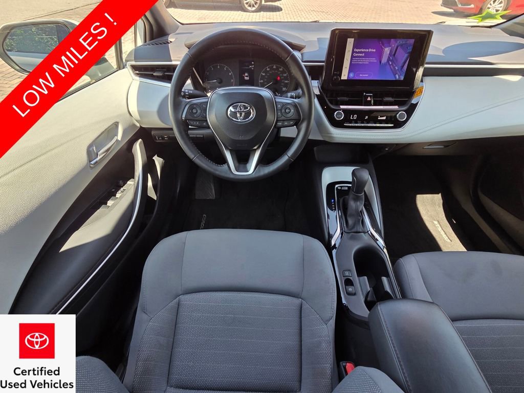 Certified 2025 Toyota Corolla SE w/ Convenience Package FWD image 6