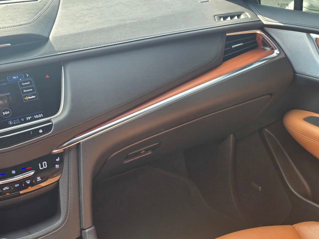 Used 2023 Cadillac XT5 Premium Luxury w/ Technology Package image 20