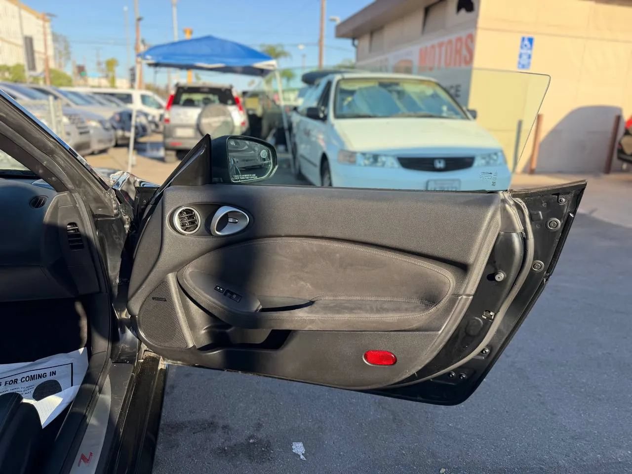 Used 2015 Nissan 370Z Touring RWD image 35