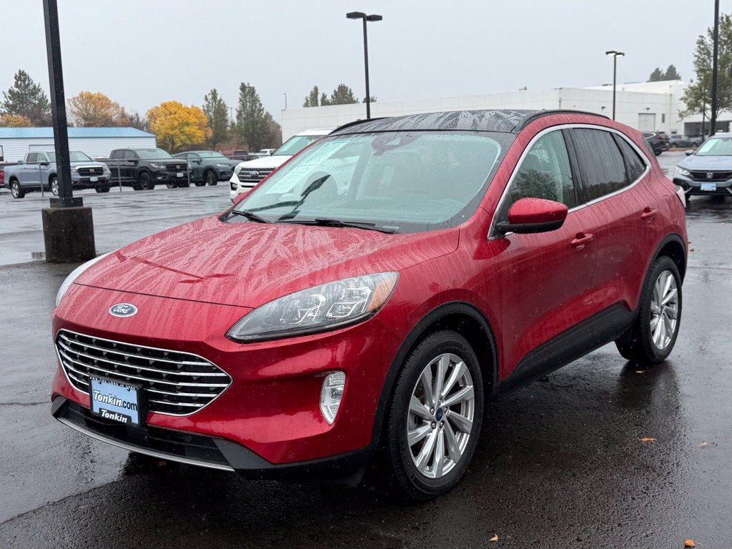 Used 2022 Ford Escape Titanium w/ Titanium Elite Package AWD/4WD image 4