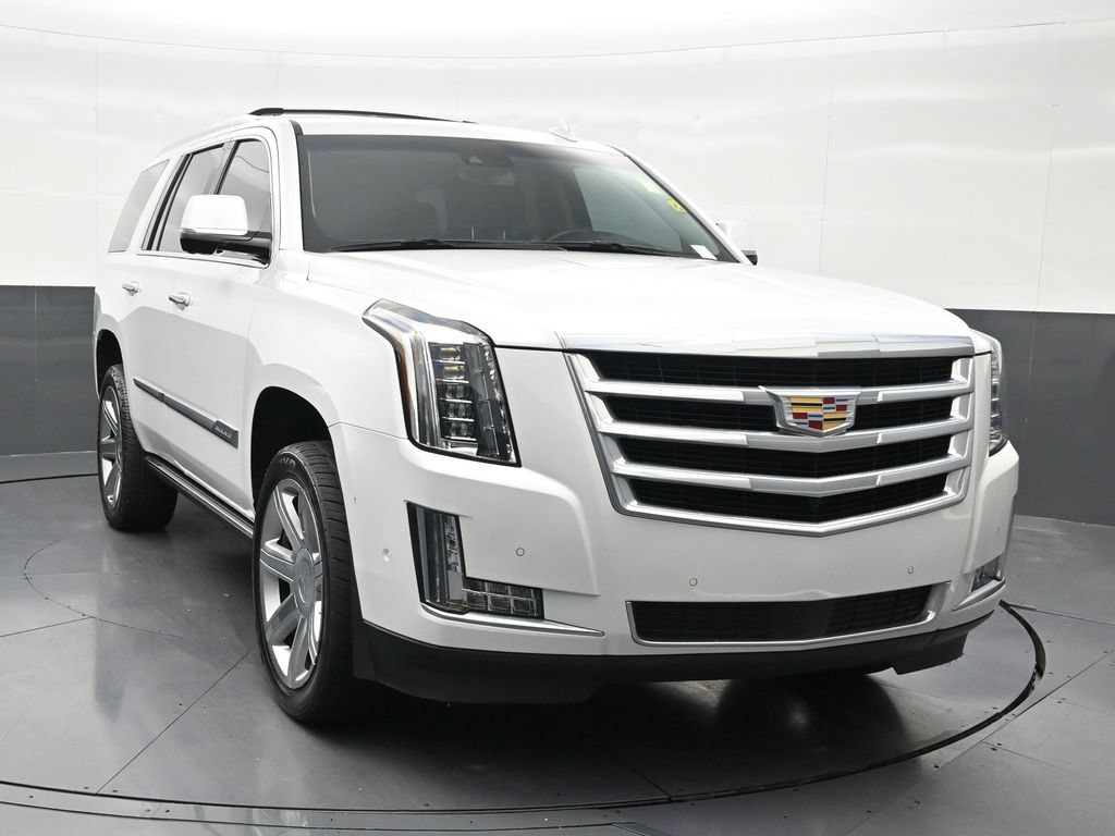 Used 2019 Cadillac Escalade Premium Luxury RWD image 8