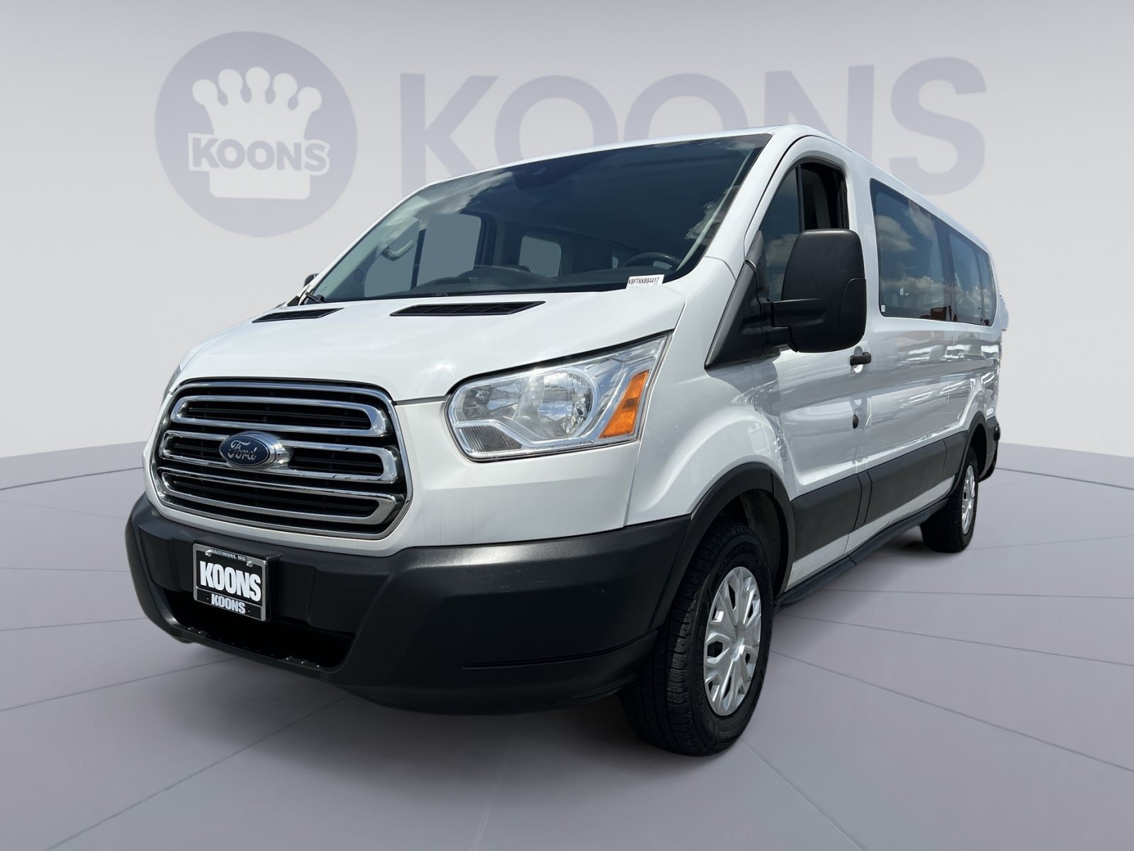 Used 2019 Ford Transit 350 XLT RWD image 1