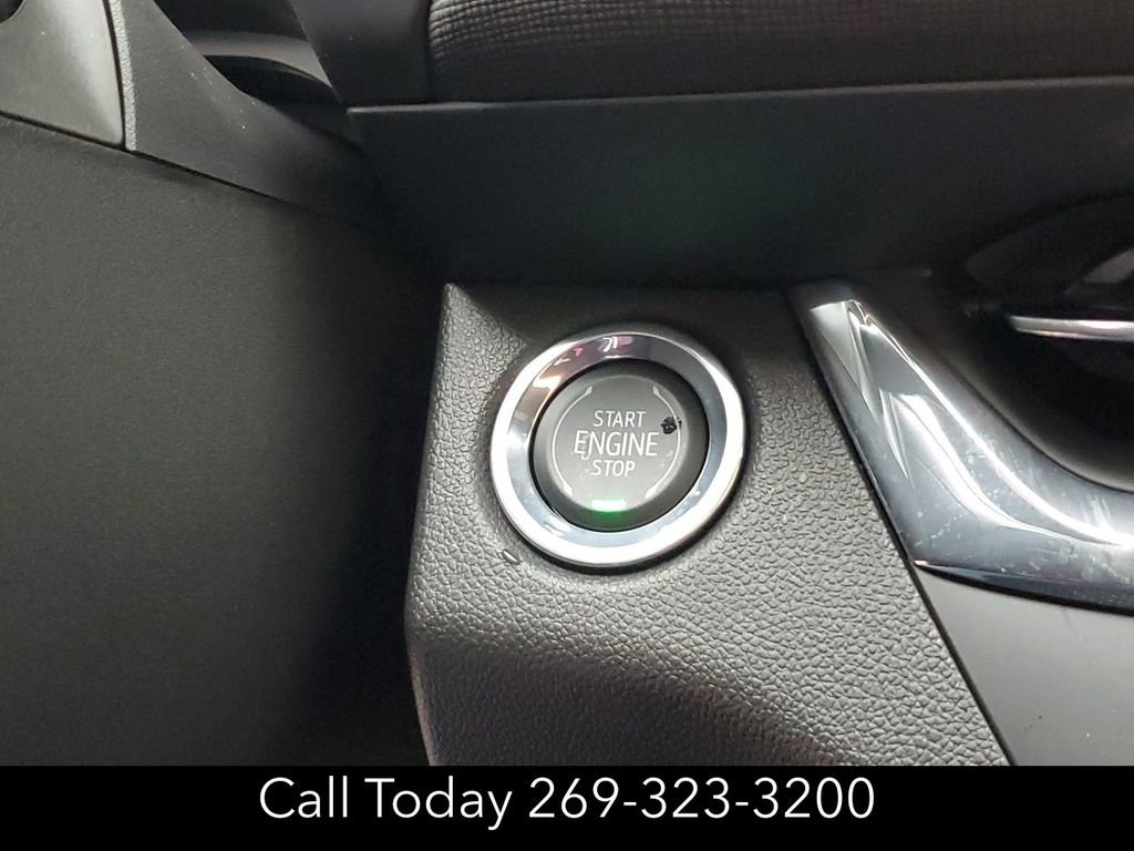 New 2025 Buick Envista Preferred w/ Advanced Safety Package image 16