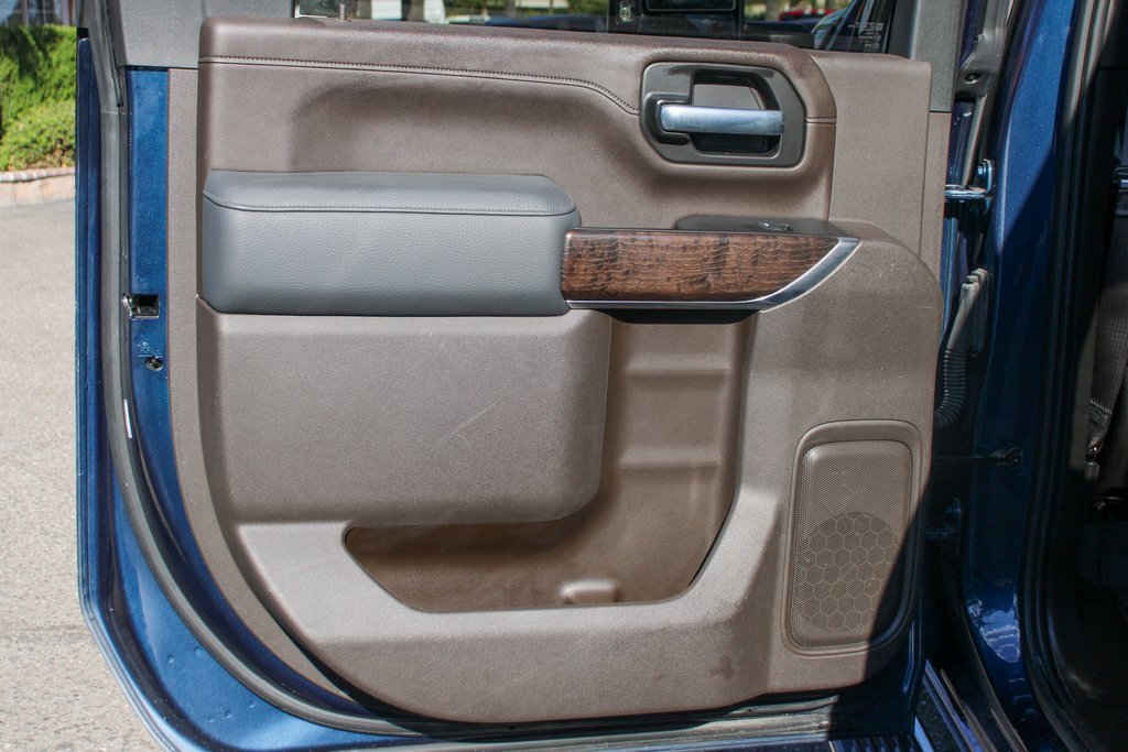 Used 2020 GMC Sierra 3500 Denali w/ Denali Ultimate Package image 38