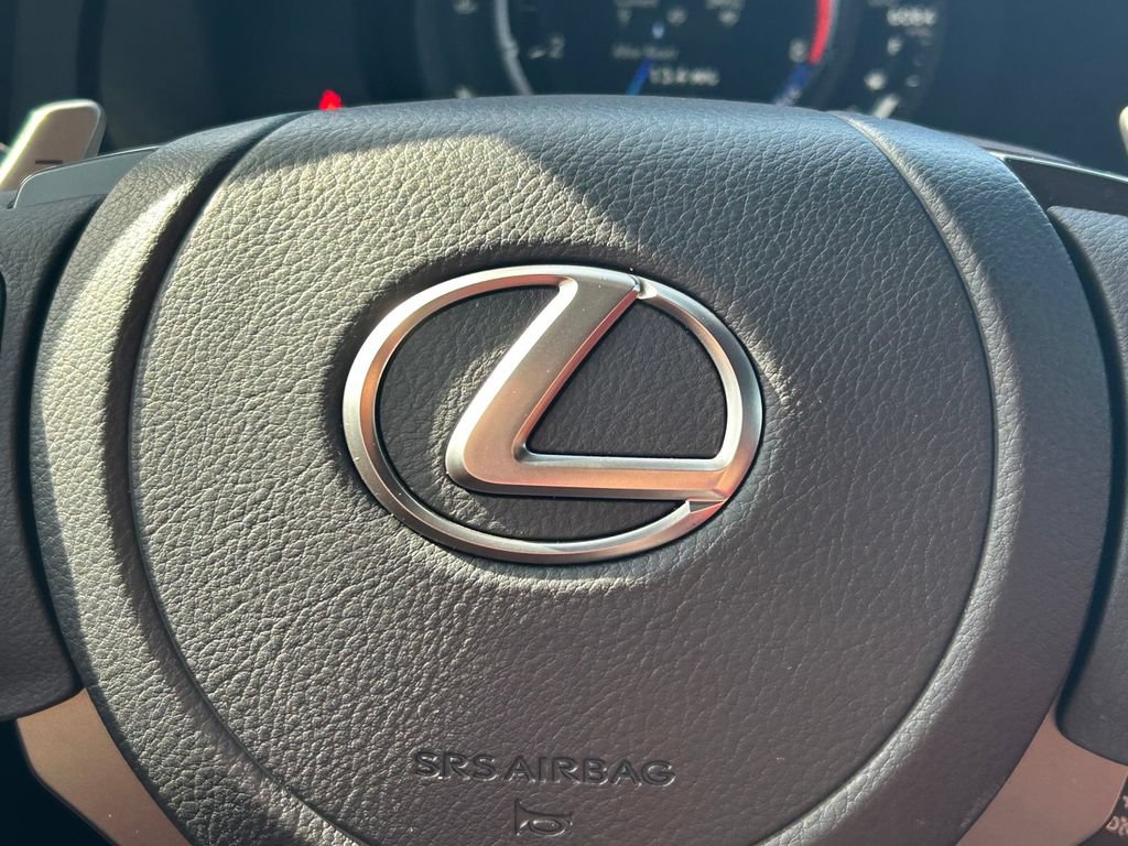 Used 2025 Lexus IS 500 RWD image 38