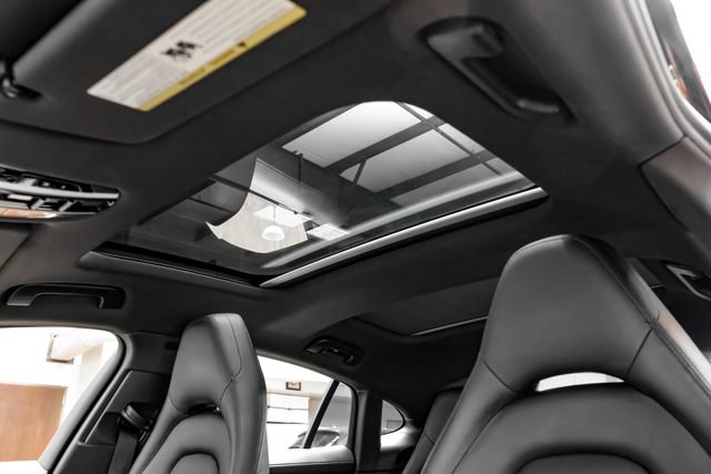 Used 2018 Porsche Panamera 4S AWD/4WD image 5