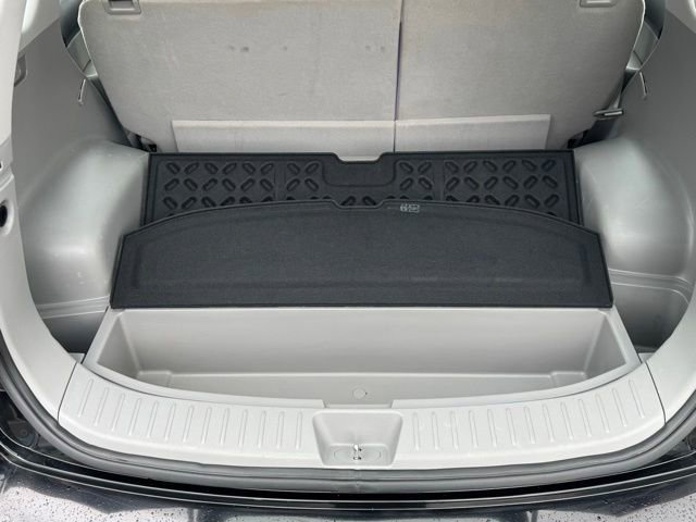 Used 2009 Kia Rondo LX FWD image 10