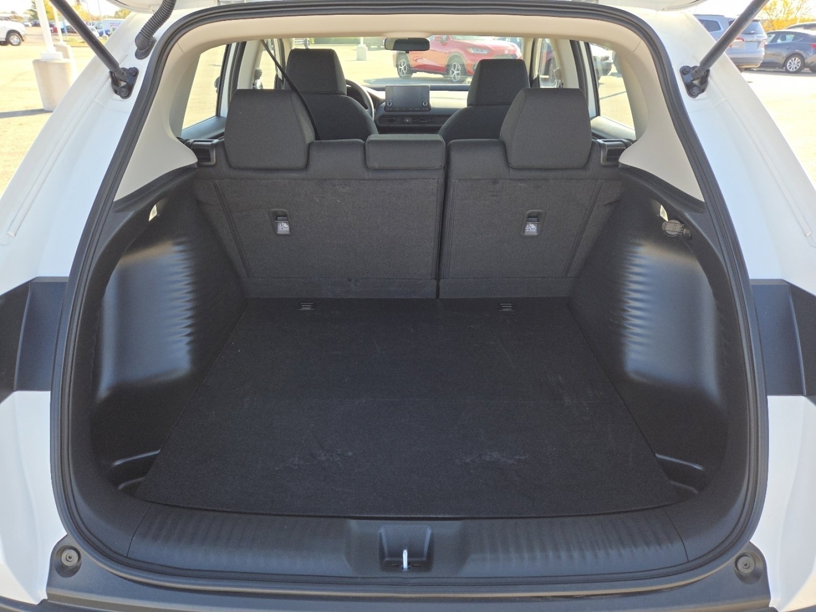 Used 2025 Honda HR-V LX image 18