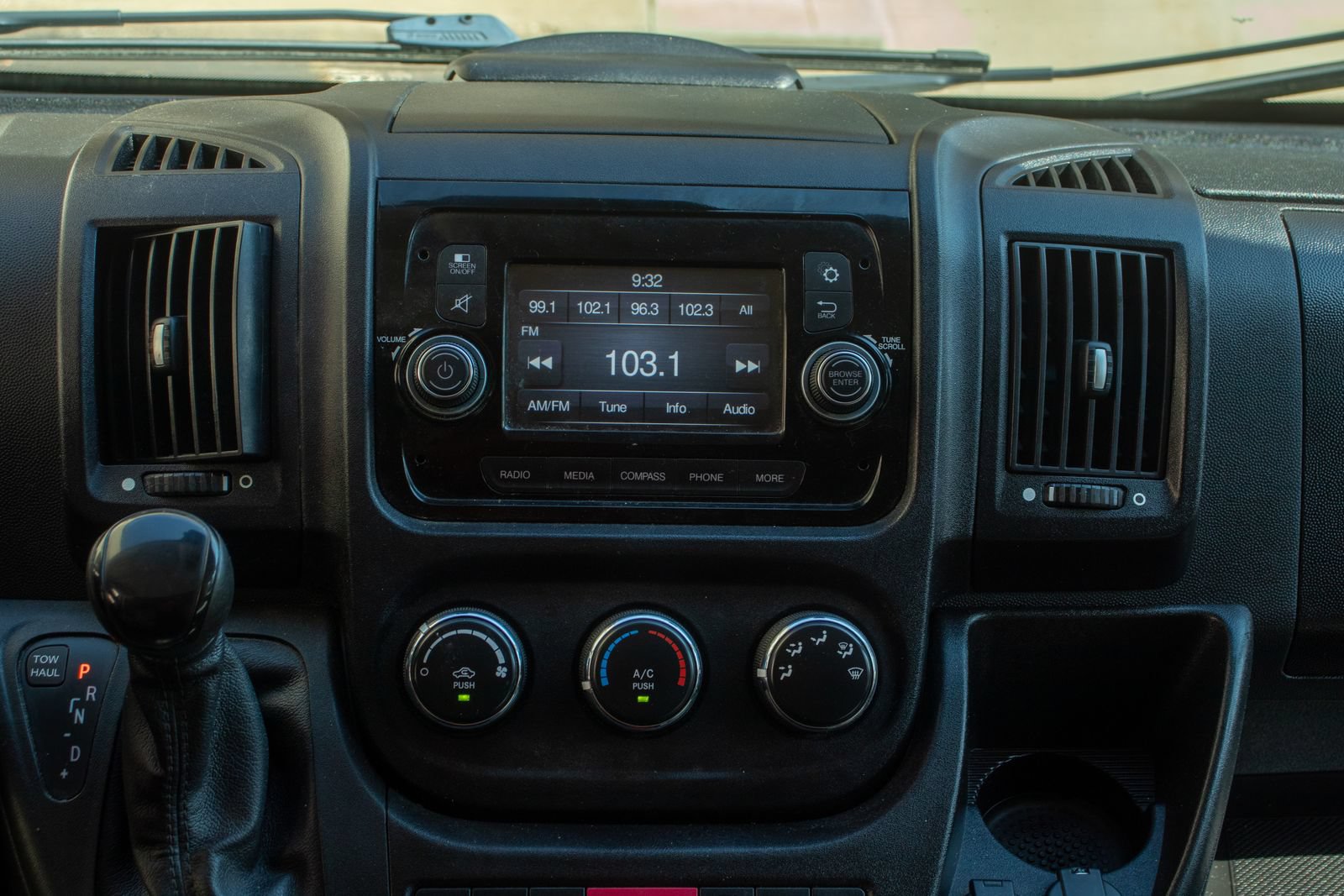 Used 2019 RAM ProMaster 2500 FWD image 16
