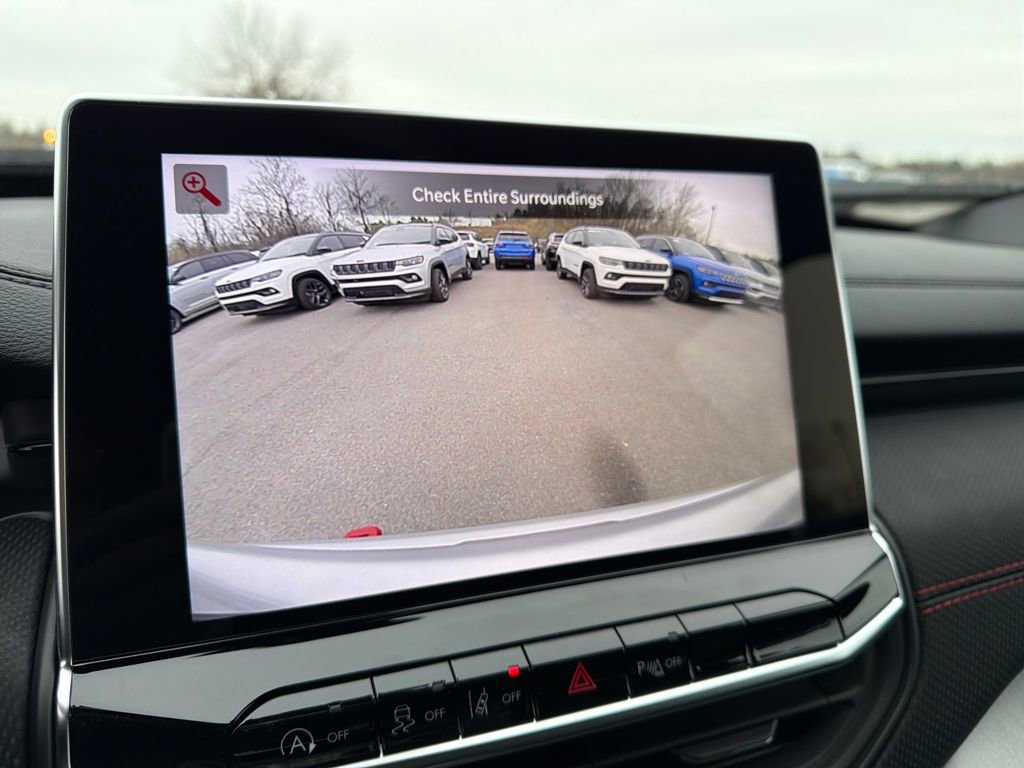 New 2026 Jeep Compass Trailhawk w/ Sun, Sound & Navigation Group image 19