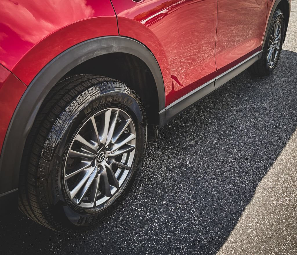 Used 2020 MAZDA CX-5 Touring FWD image 27