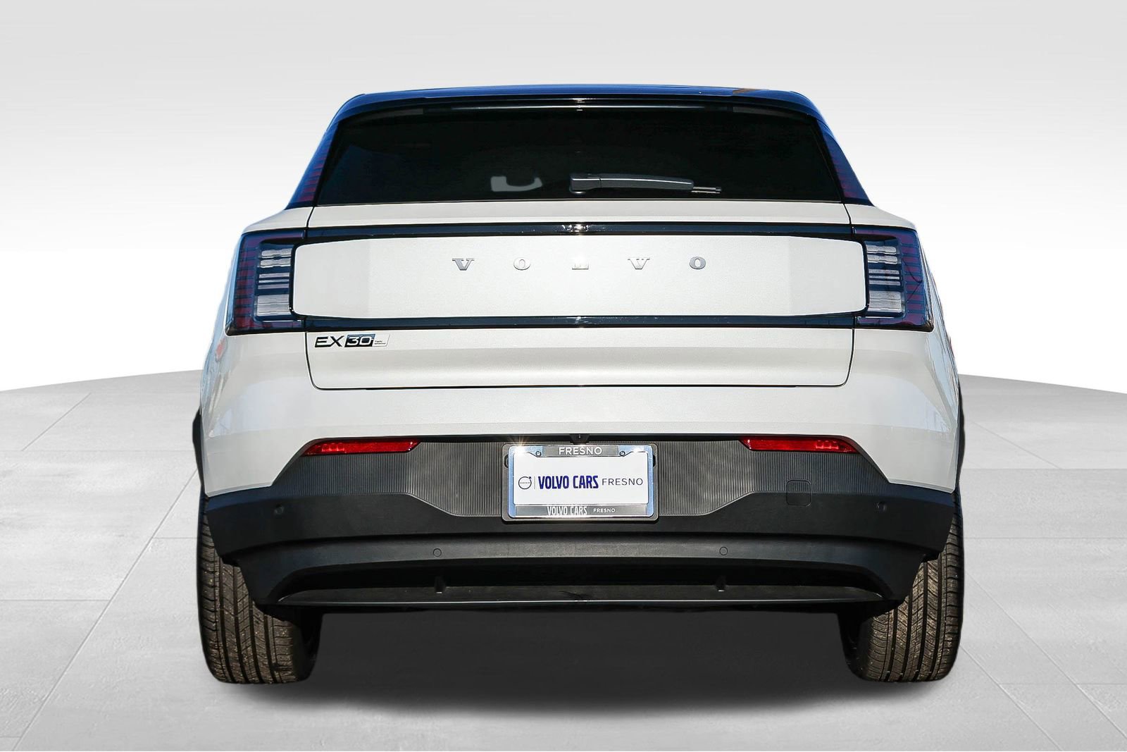 New 2025 Volvo EX30 Plus w/ Protection Package Premier image 6