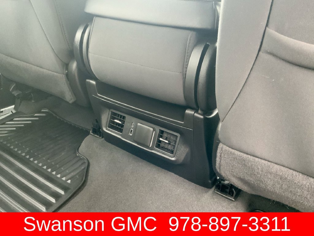Certified 2024 Chevrolet Silverado 1500 LT AWD/4WD image 28