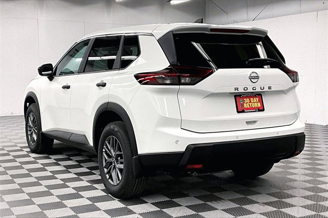 New 2025 Nissan Rogue S image 3