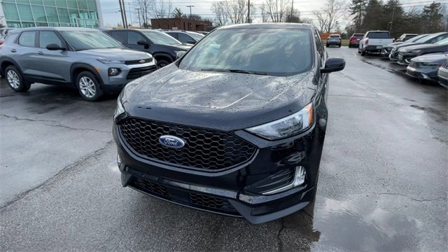 Used 2024 Ford Edge ST-Line image 5
