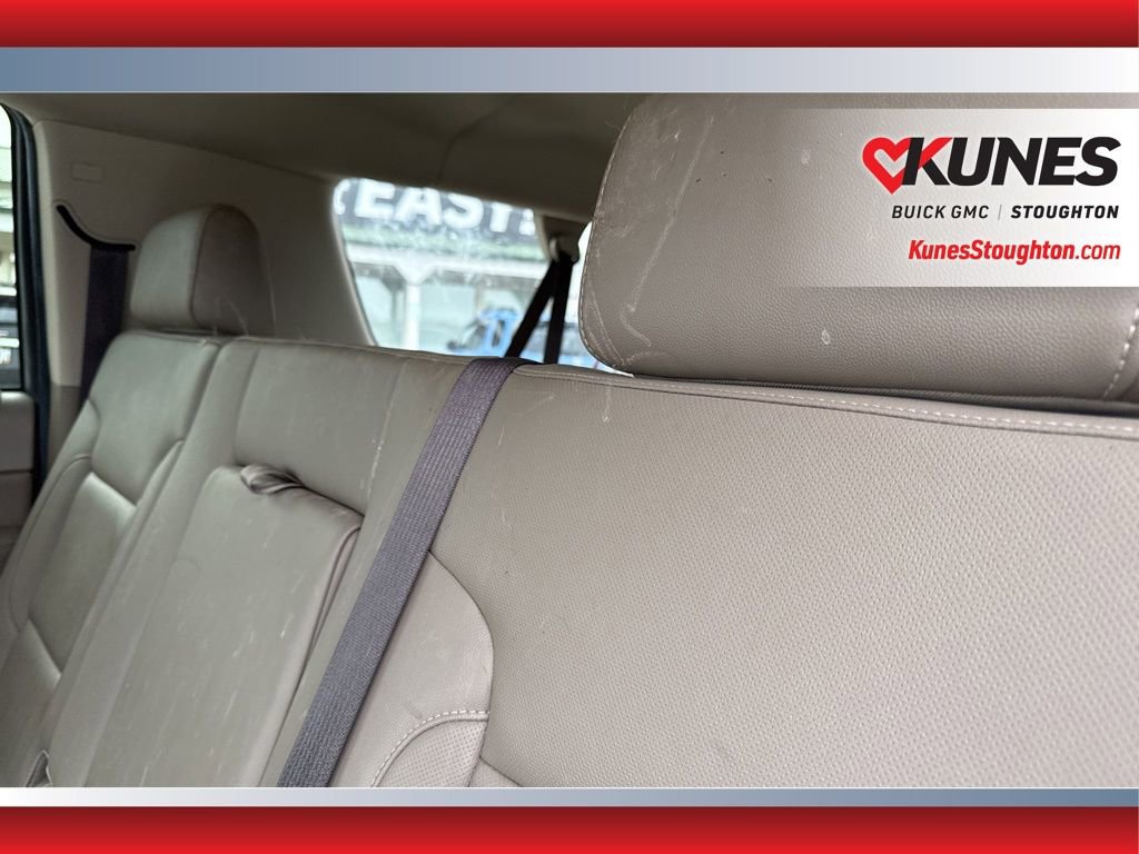 Used 2019 GMC Yukon XL SLT w/ Open Road Package image 29