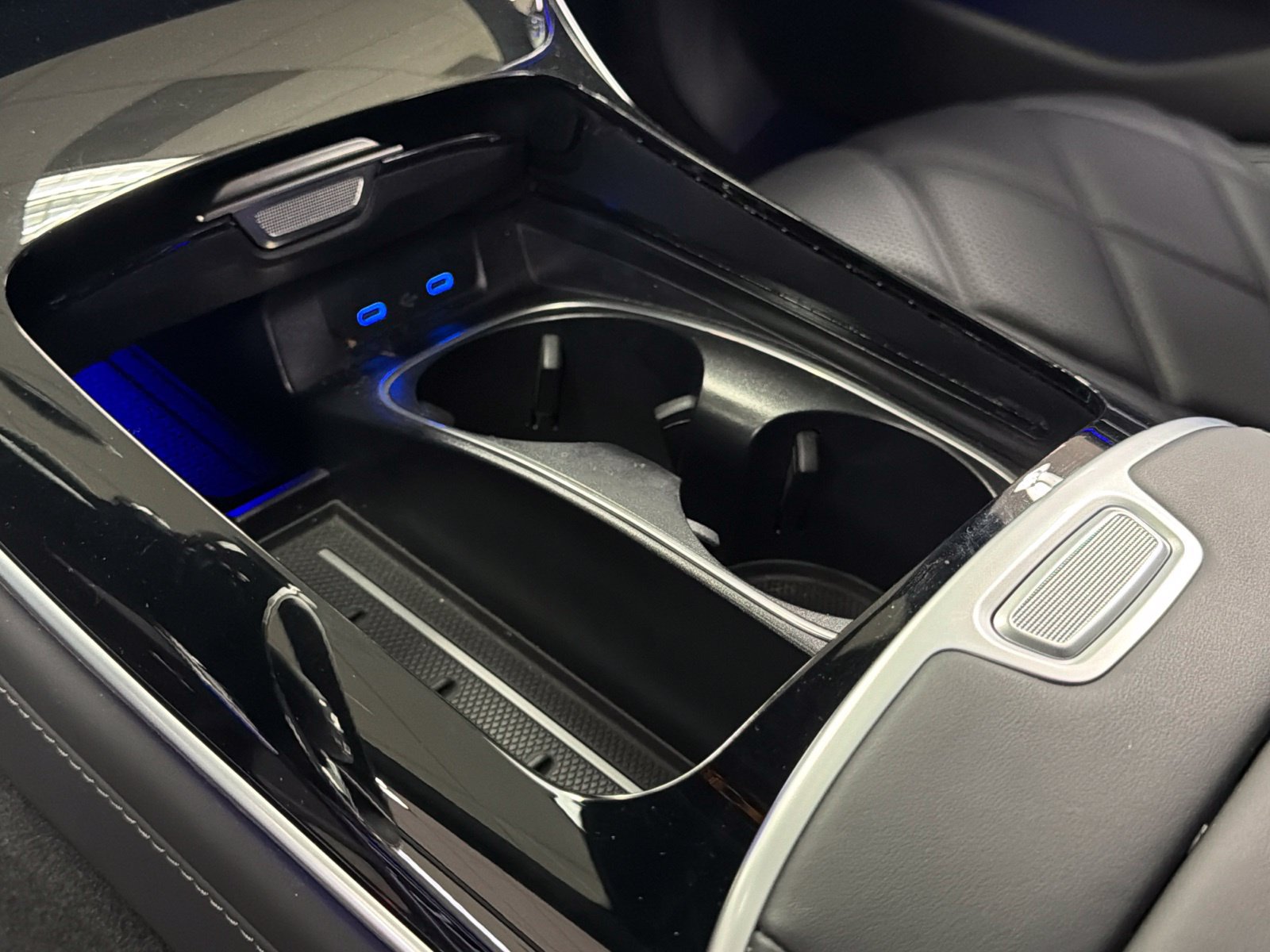 Certified 2025 Mercedes-Benz Maybach S 580 4MATIC image 30