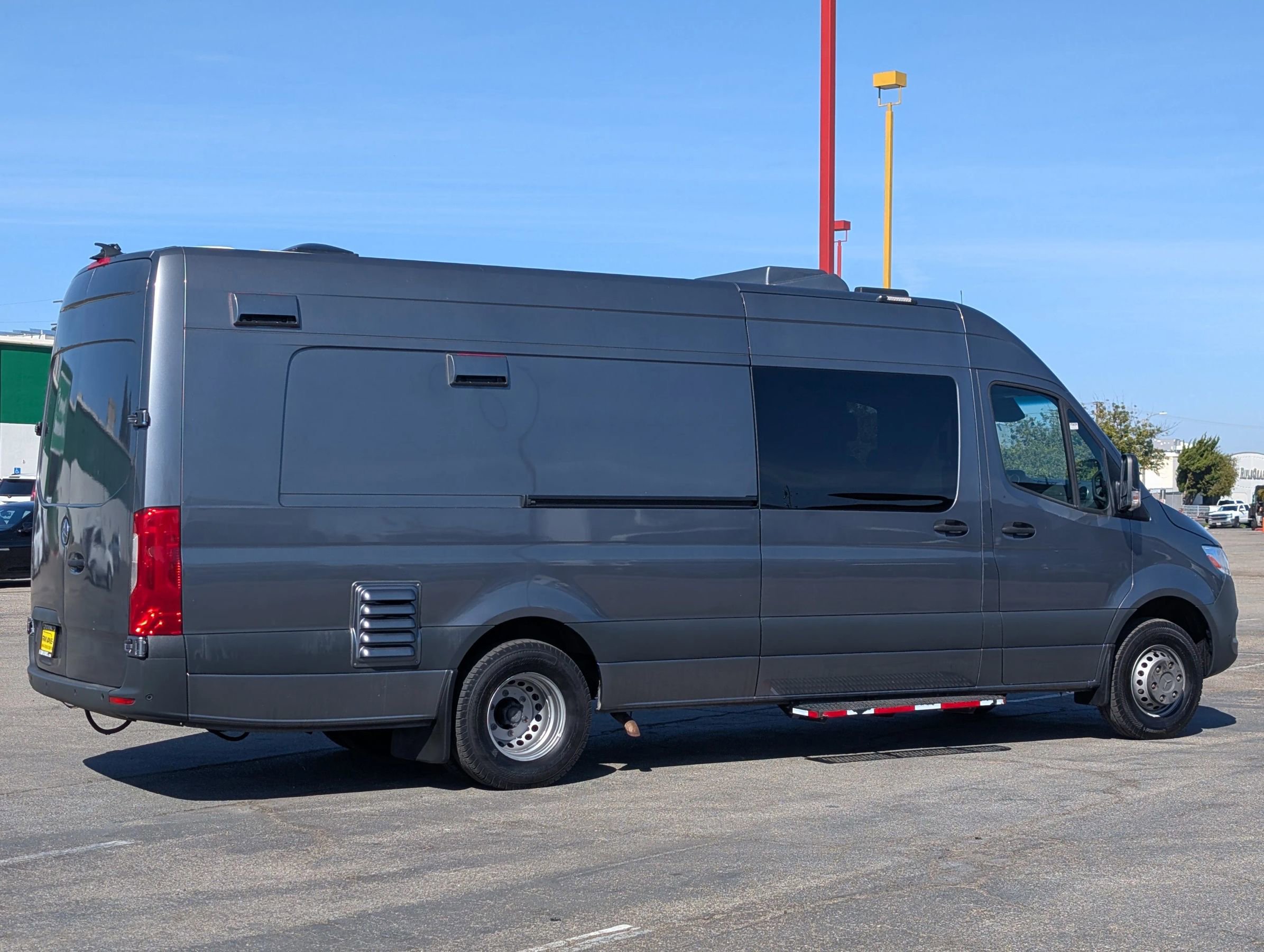 Used 2021 Mercedes-Benz Sprinter 4500 w/ Parking Package image 9